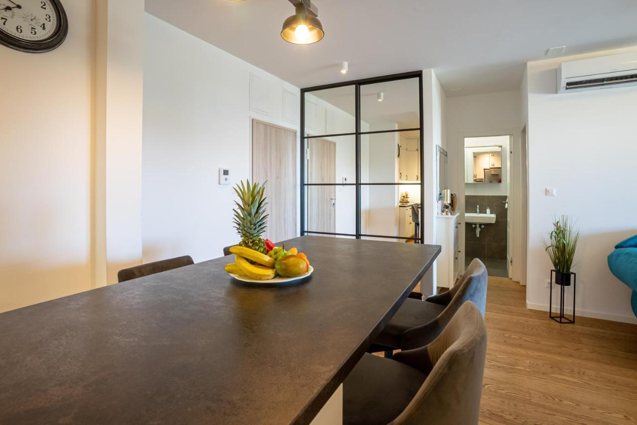 Morska Vila 6 Luxury Apartment Znjan Split Ngoại thất bức ảnh